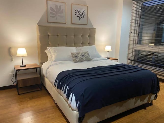 Apartamento de 1 alcoba en arriendo en Chicó Navarra, Bogotá, 54 m² · foto 10 de 16