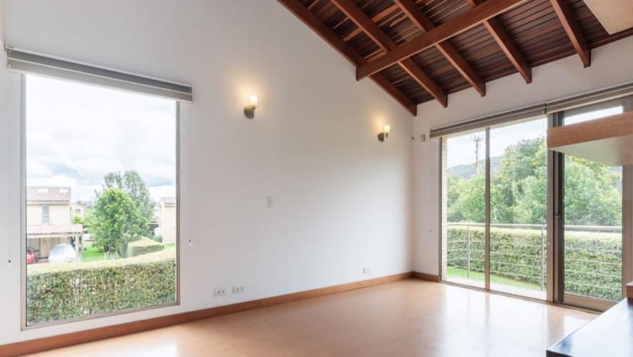 Casa de 4 alcobas en venta en Casa Blanca, Bogotá, 300 m² · foto 11 de 14
