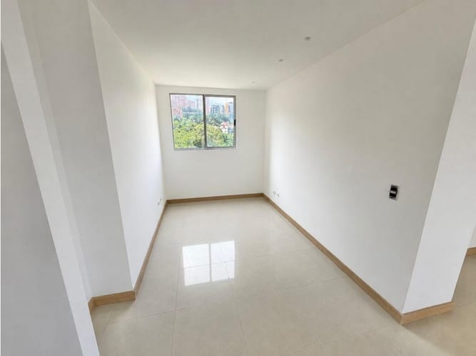 Apartamento de 3 alcobas en venta en La Florida, Medellín, 99 m² · foto 13 de 22