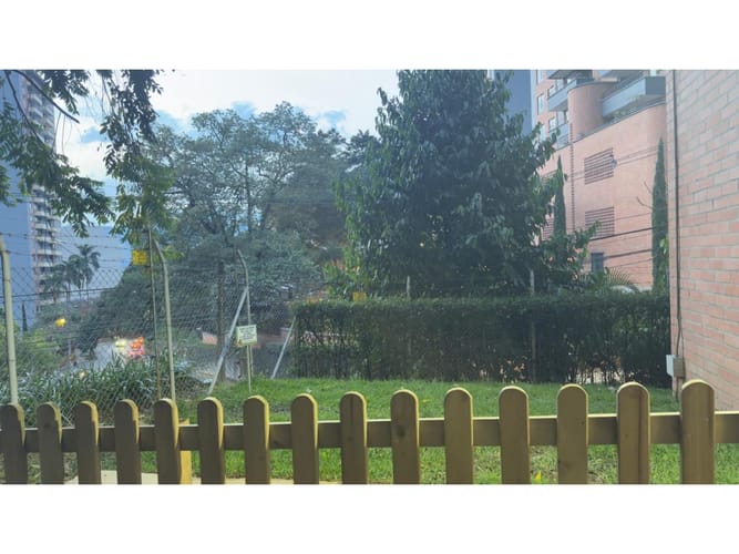 Apartamento de 3 alcobas en venta en La Florida, Medellín, 99 m² · foto 18 de 22
