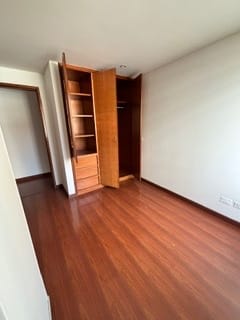 Apartamento de 3 alcobas en arriendo en Antiguo Country, Bogotá, 88 m² · foto 5 de 14