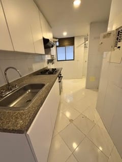 Apartamento de 3 alcobas en arriendo en Antiguo Country, Bogotá, 88 m² · foto 12 de 14