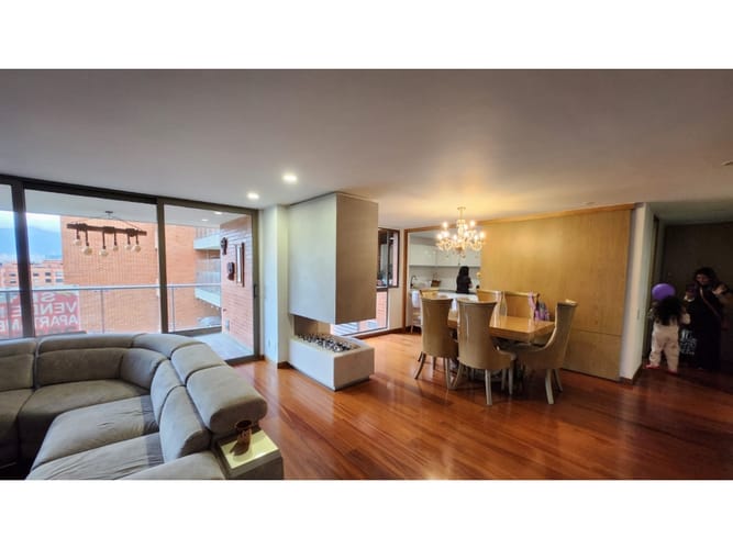 Apartamento de 3 alcobas en venta en Ciudad Salitre Occidental, Bogotá, 150 m² · foto 3 de 24