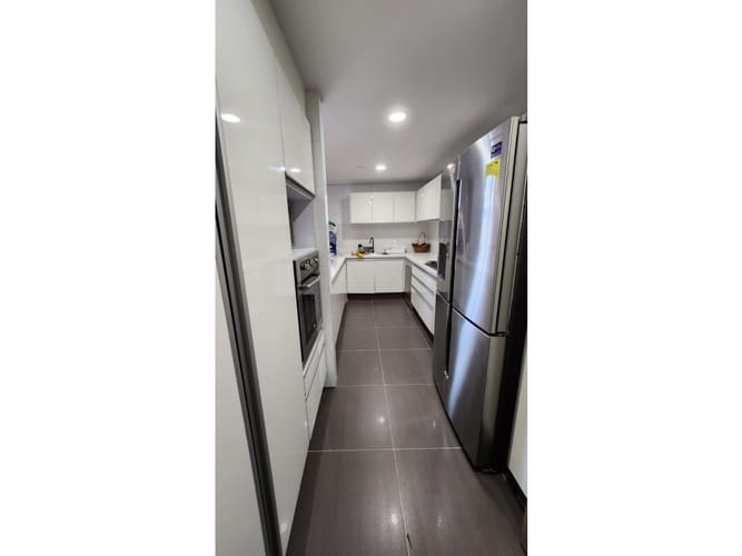 Apartamento de 3 alcobas en venta en Ciudad Salitre Occidental, Bogotá, 150 m² · foto 8 de 24