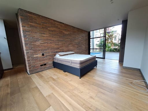 Apartamento de 3 alcobas en arriendo en Lalinde, Medellín, 302 m² · foto 23 de 24