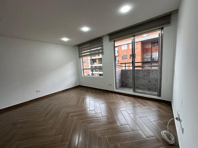 Apartamento de 3 alcobas en arriendo en San Jose, Mosquera, 54 m² · foto 3 de 10