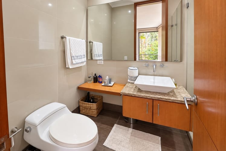 Apartamento de 3 alcobas en arriendo en Los Rosales, Bogotá, 200 m² · foto 16 de 19
