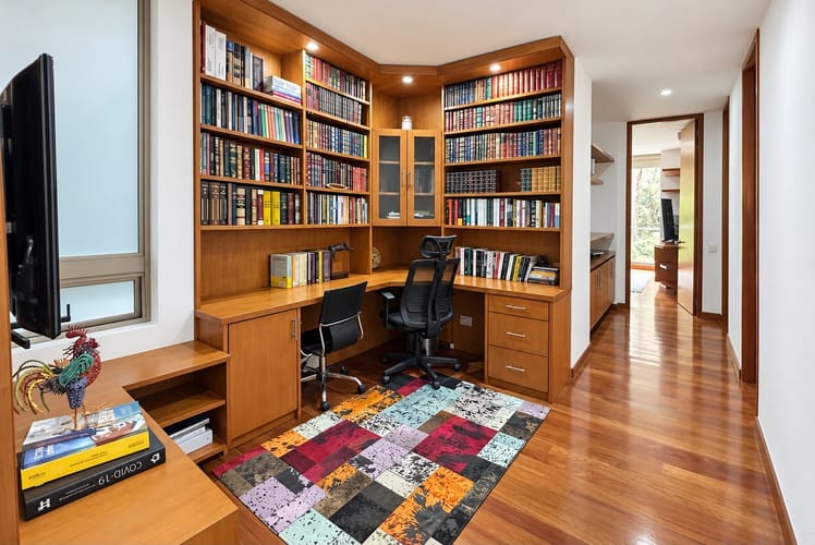 Apartamento de 3 alcobas en arriendo en Los Rosales, Bogotá, 200 m² · foto 8 de 19