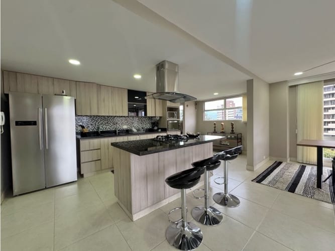 Apartamento de 3 alcobas en venta en Alejandria, Medellín, 200 m² · foto 8 de 18