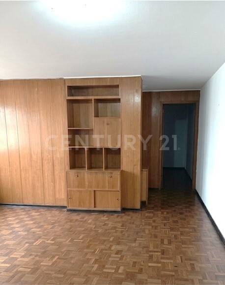 Apartamento de 2 alcobas en venta en Chapinero, Bogotá, 93 m² · foto 2 de 14