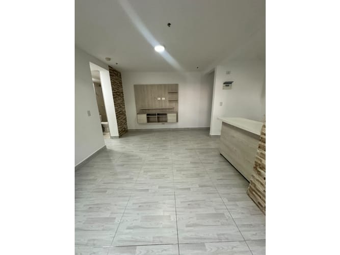 Apartamento de 3 alcobas en venta en Bucaros, Bello, 63 m² · foto 3 de 16