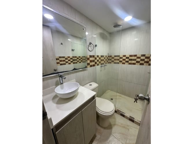 Apartamento de 3 alcobas en venta en Bucaros, Bello, 63 m² · foto 7 de 16
