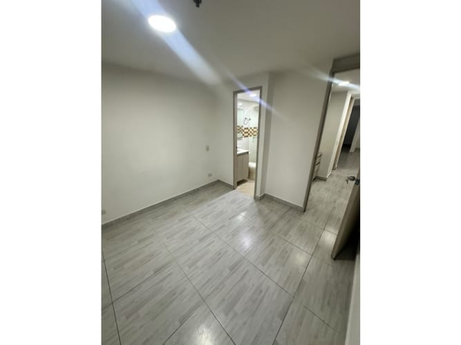 Apartamento de 3 alcobas en venta en Bucaros, Bello, 63 m² · foto 9 de 16