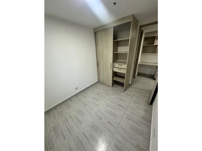 Apartamento de 3 alcobas en venta en Bucaros, Bello, 63 m² · foto 11 de 16
