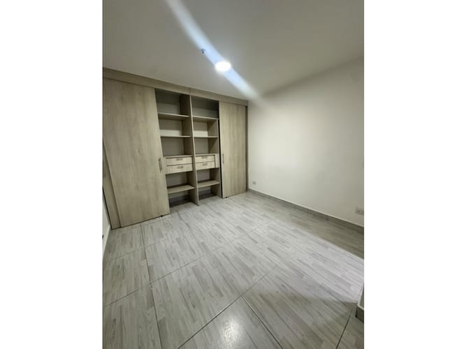 Apartamento de 3 alcobas en venta en Bucaros, Bello, 63 m² · foto 10 de 16