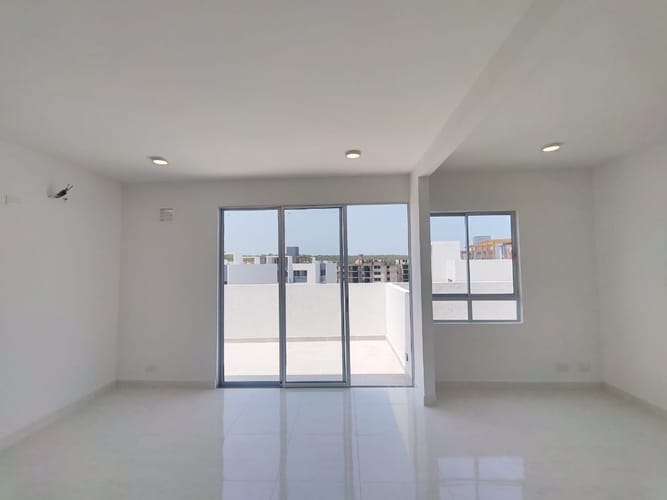 Apartamento de 2 alcobas en venta en Serena Del Mar, Cartagena, 85 m² · foto 2 de 11