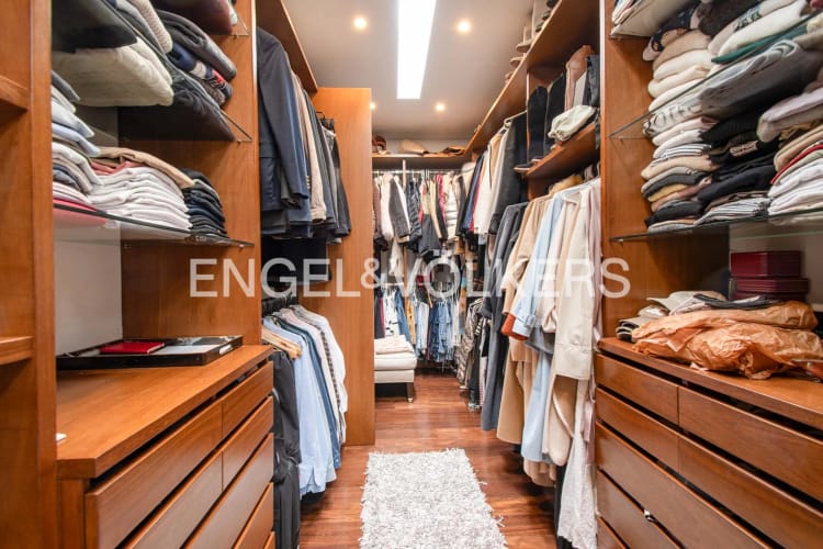Apartamento de 3 alcobas en venta en Los Rosales, Bogotá, 309 m² · foto 18 de 24