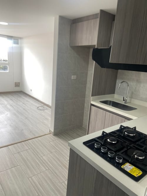 Apartamento de 2 alcobas en venta en Fontibon, Bogotá, 42 m² · foto 4 de 19