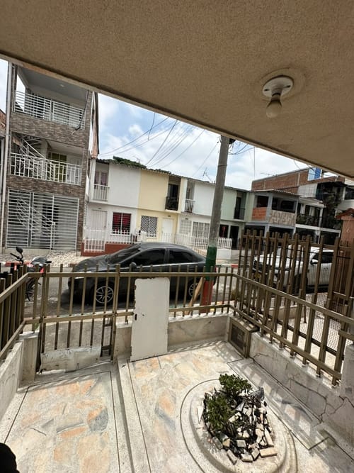 Casa de 2 alcobas en arriendo en Torres De Confandi, Cali, 120 m² · foto 7 de 8