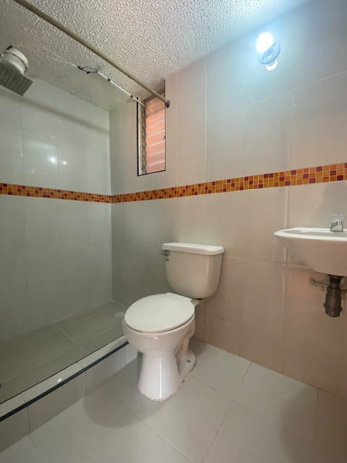 Apartamento de 3 alcobas en arriendo en Porvenir, Bogotá, 50 m² · foto 2 de 9