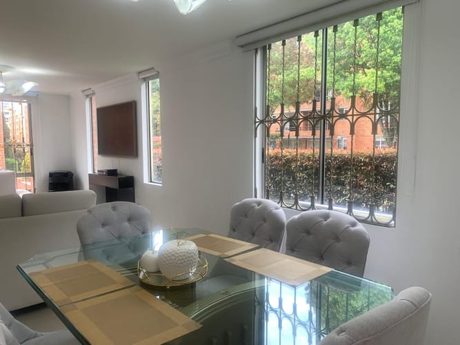 Casa de 3 alcobas en venta en Cantalejo, Bogotá, 146 m² · foto 3 de 23