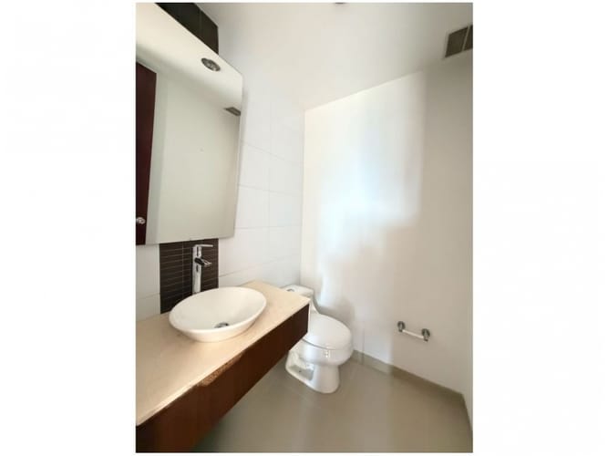 Apartamento de 2 alcobas en venta en El Tesoro, Medellín, 125 m² · foto 15 de 15