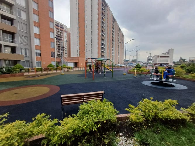 Apartamento de 3 alcobas en venta en Castilla, Bogotá, 62 m² · foto 21 de 24