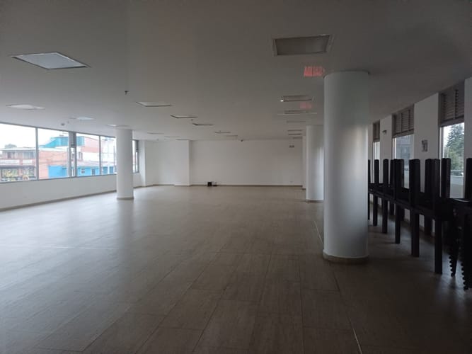 Apartamento de 3 alcobas en venta en Castilla, Bogotá, 62 m² · foto 24 de 24