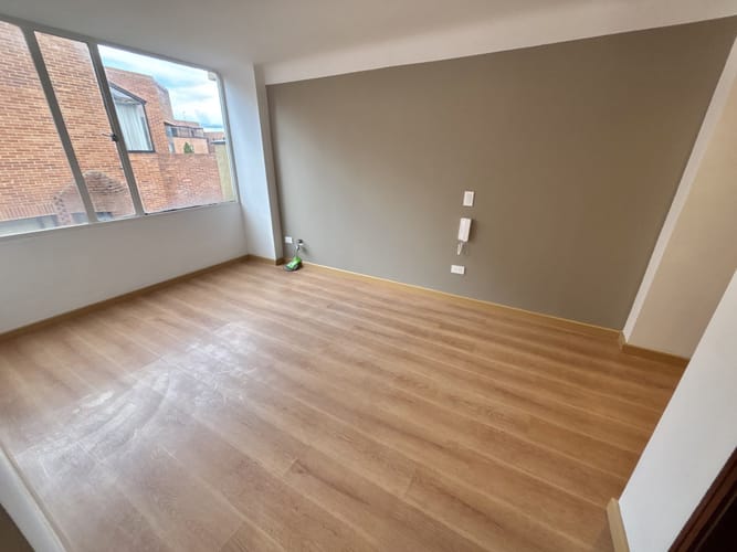 Apartamento de 2 alcobas en venta en Santa Barbara Central, Bogotá, 68 m² · foto 11 de 17