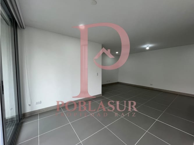 Apartamento de 3 alcobas en arriendo en La Abadia, Envigado, 98 m² · foto 12 de 24