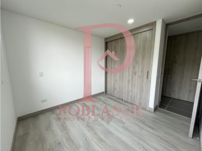 Apartamento de 3 alcobas en arriendo en La Abadia, Envigado, 98 m² · foto 23 de 24