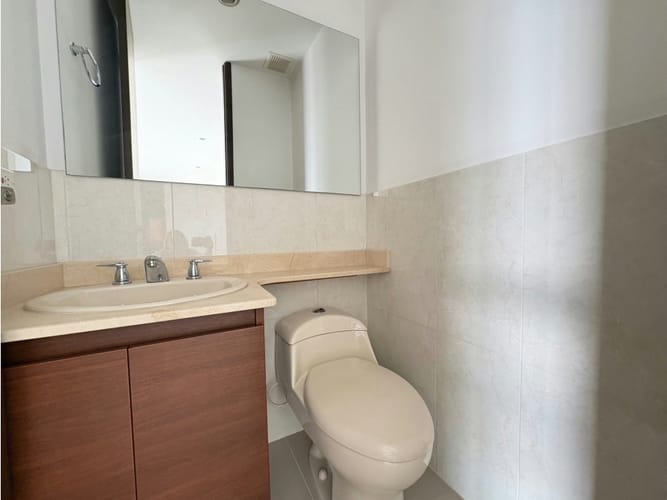 Apartamento de 3 alcobas en venta en Alejandria, Medellín, 115 m² · foto 8 de 9