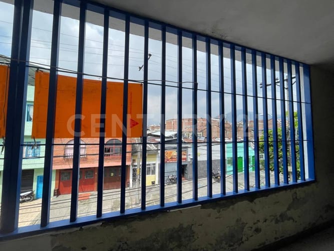 Bodega en venta en Obrero, Cali, 423 m² · foto 10 de 20