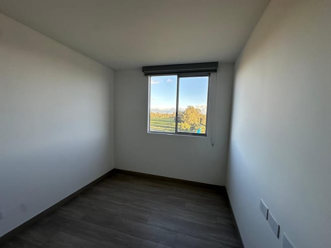 Apartamento de 3 alcobas en arriendo en San Jorge, Mosquera, 76 m² · foto 9 de 13