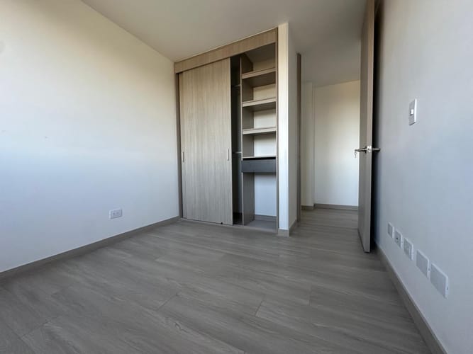 Apartamento de 3 alcobas en arriendo en San Jorge, Mosquera, 76 m² · foto 7 de 13