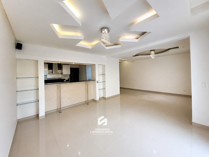 Casa de 4 alcobas en venta en Cañaveral, Floridablanca, 220 m² · foto 5 de 16