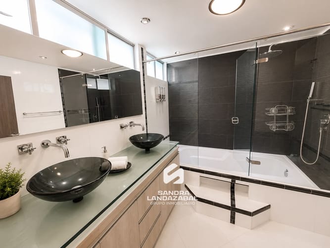 Casa de 4 alcobas en venta en Cañaveral, Floridablanca, 220 m² · foto 14 de 16