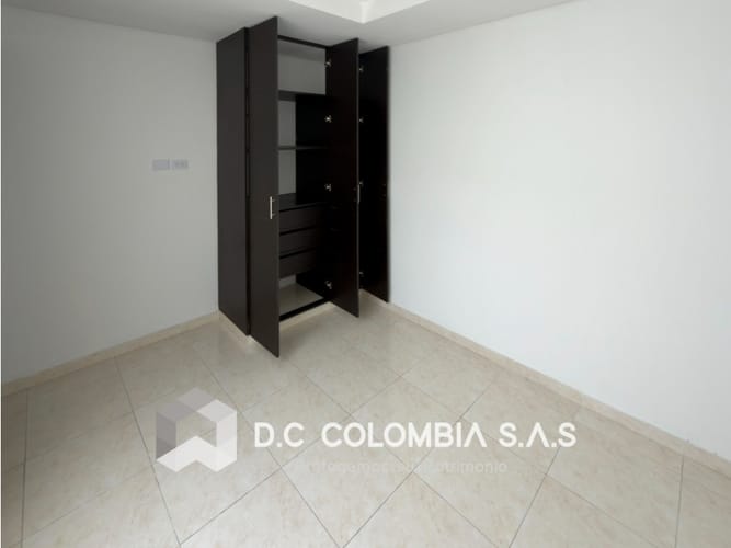 Casa de 3 alcobas en venta en Girardot, Girardot, 73 m² · foto 5 de 12