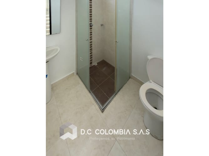 Casa de 3 alcobas en venta en Girardot, Girardot, 73 m² · foto 6 de 12