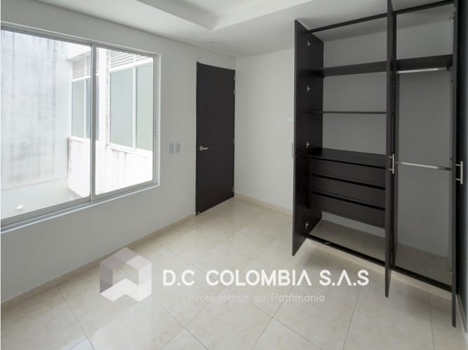 Casa de 3 alcobas en venta en Girardot, Girardot, 73 m² · foto 11 de 12