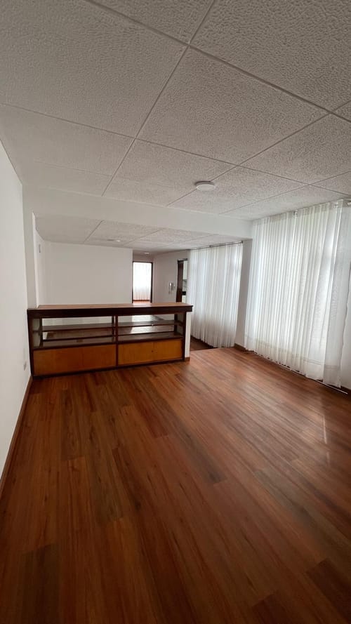 Apartamento de 4 alcobas en venta en Normandia, Bogotá, 114 m² · foto 4 de 13