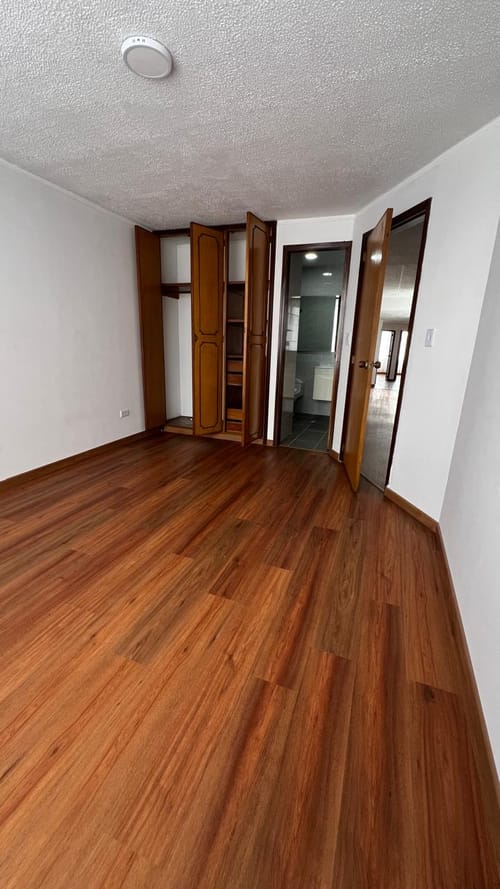 Apartamento de 4 alcobas en venta en Normandia, Bogotá, 114 m² · foto 9 de 13