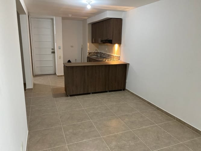Apartamento de 2 alcobas en arriendo en Bochalema, Cali, 53 m² · foto 5 de 24
