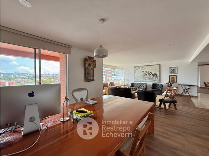 Apartamento de 3 alcobas en venta en Palermo, Manizales, 309 m² · foto 3 de 24
