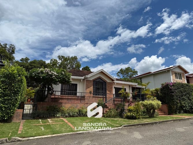 $950.000.000 en Co. Hacienda San Miguel