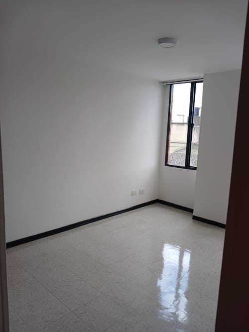 Apartamento de 2 alcobas en arriendo en Normandia, Bogotá, 52 m² · foto 5 de 11
