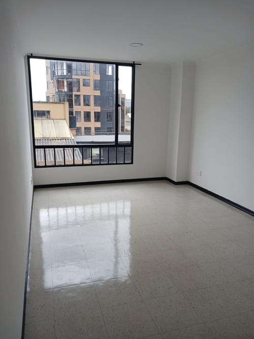Apartamento de 2 alcobas en arriendo en Normandia, Bogotá, 52 m² · foto 3 de 11