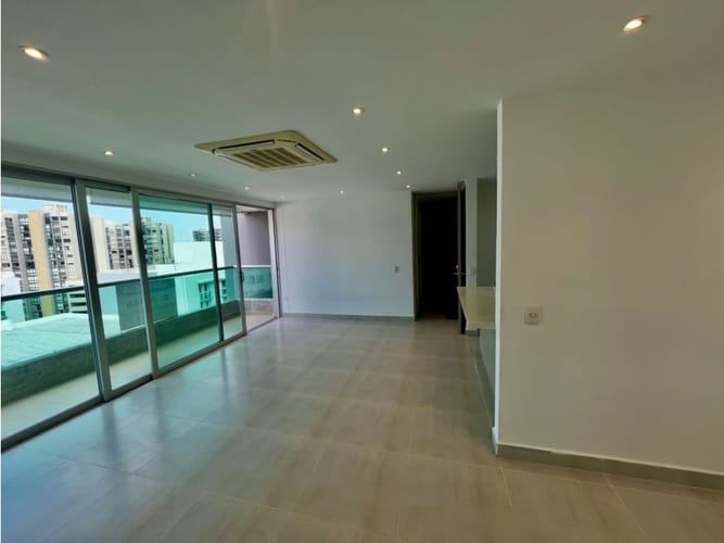 Apartamento de 3 alcobas en arriendo en Altos Del Limon, Barranquilla, 97 m² · foto 3 de 21