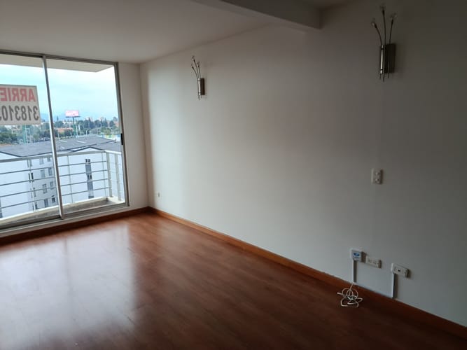 Apartamento de 3 alcobas en venta en Lagos De Torca, Bogotá, 72 m² · foto 10 de 24