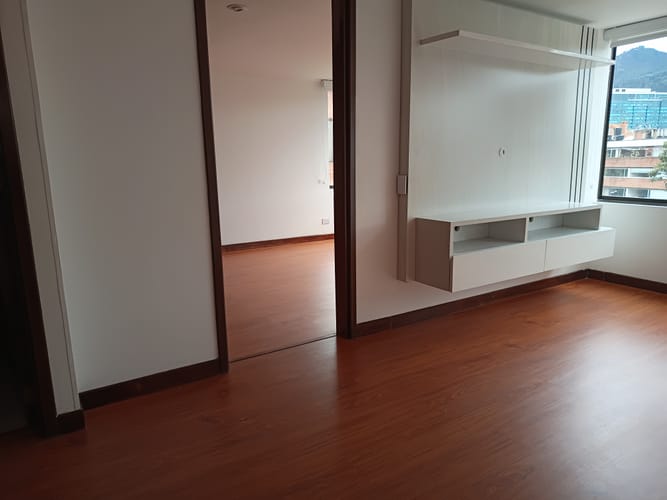 Apartamento de 3 alcobas en arriendo en Santa Barbara, Bogotá, 130 m² · foto 11 de 20